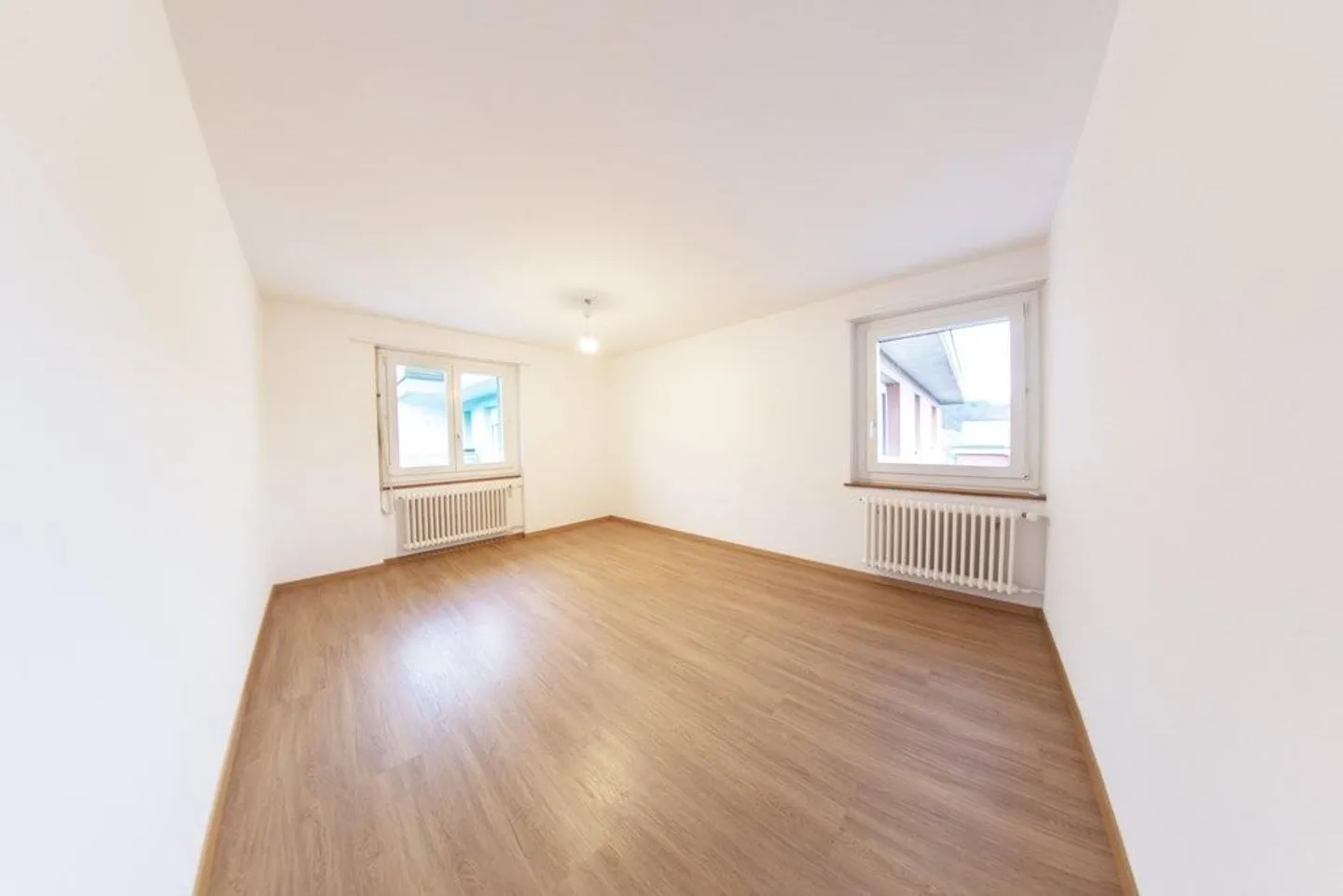 Grosszügige 4.5 Zimmerwohnung - Foto 9 von 10