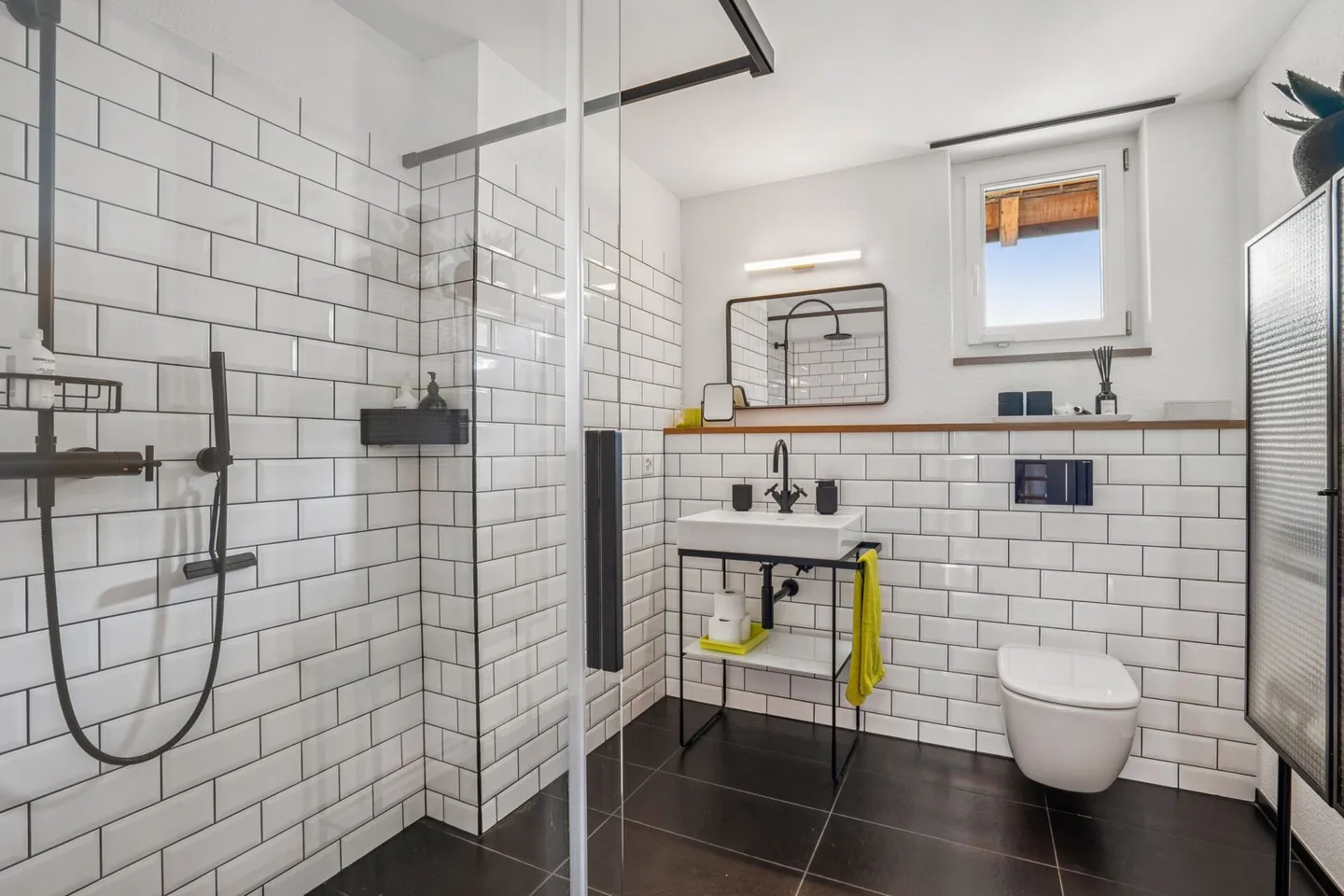 Casa bifamiliare di alta qualità e come nuova - Foto 8 di 15