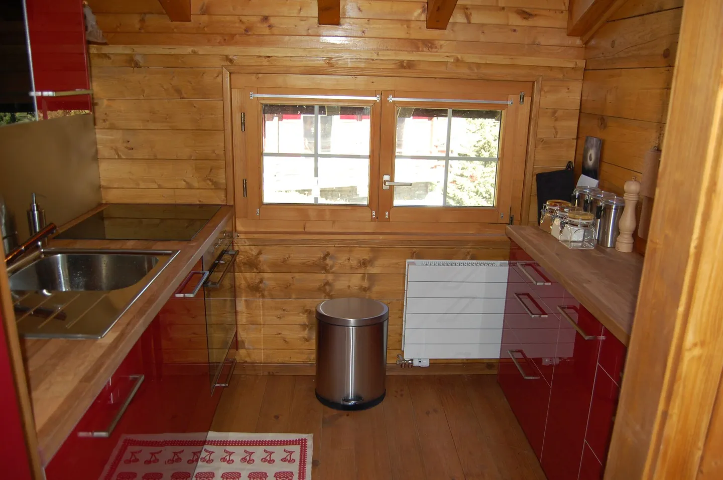 Hüsli on the slope - detached chalet in sunny Grossus Moos - Photo 6 of 18