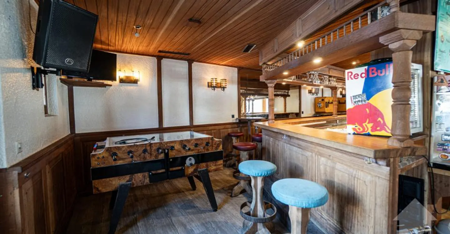 Chalet with Bistro in Zinal - Photo 5 of 13