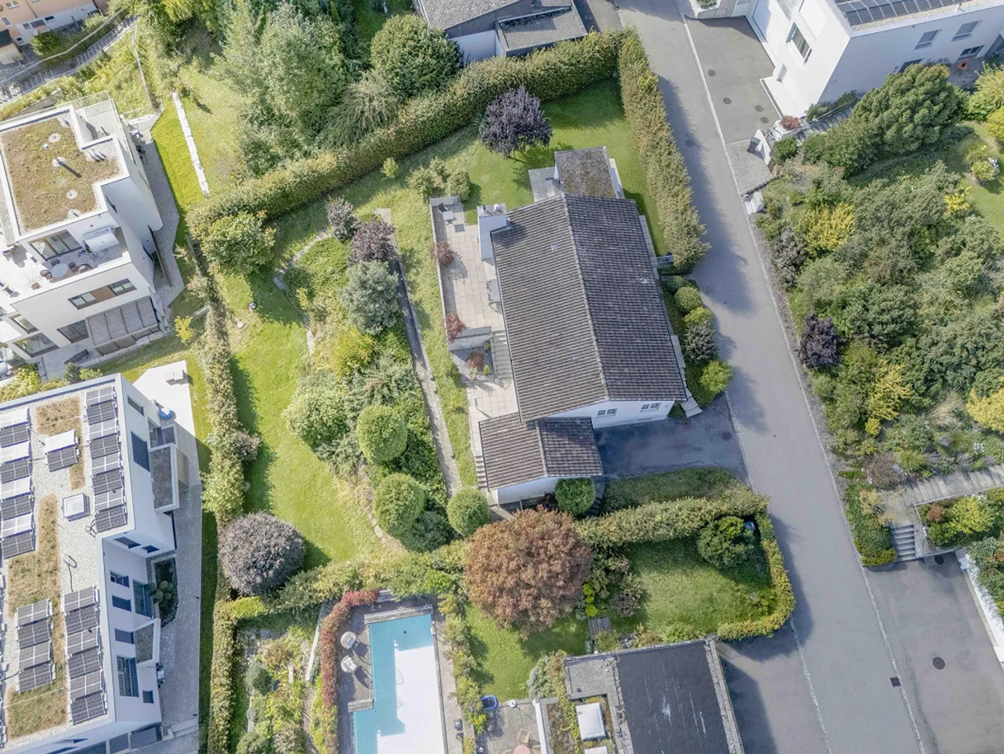 Single-family house or building land with unique view - Photo 3 of 5