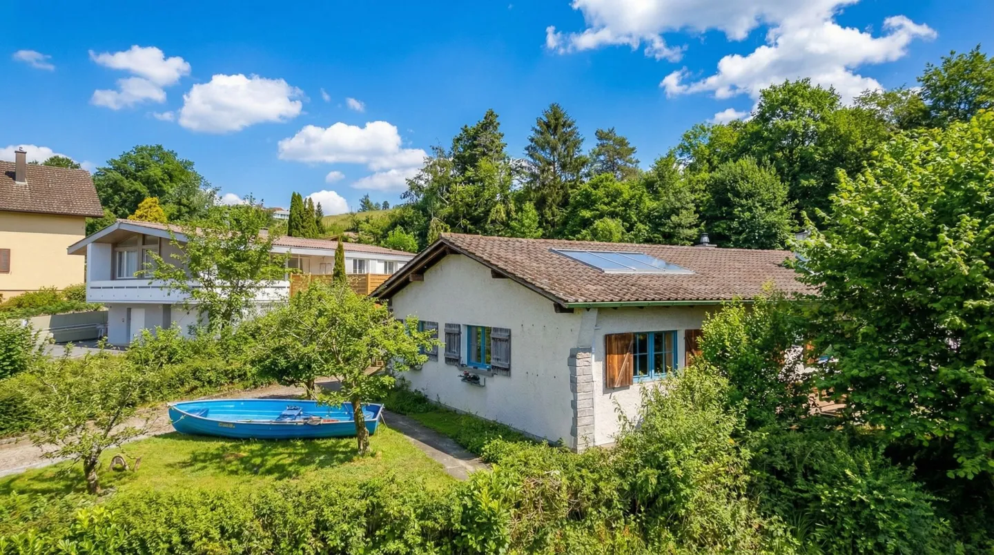 Maison individuelle située au calme avec beaucoup de potentiel - Photo 3 sur 9