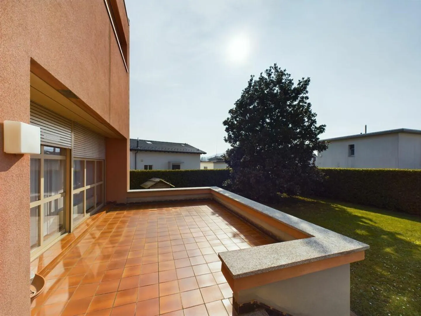 A Stabio for sale single-family house with large garden - Photo 2 of 15