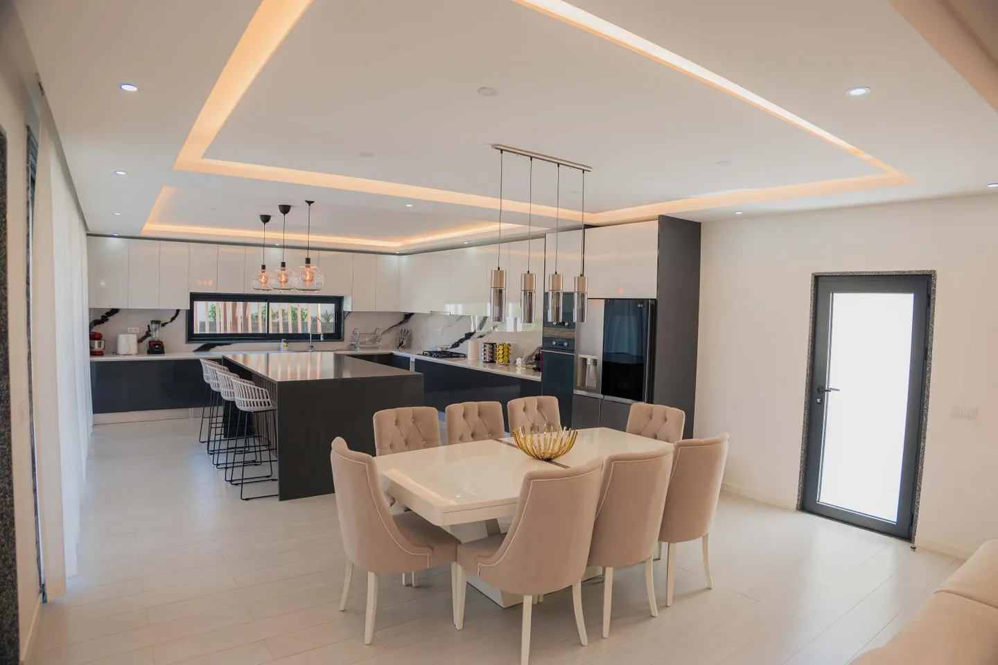 Villa 5 camere - Foto 9 di 15