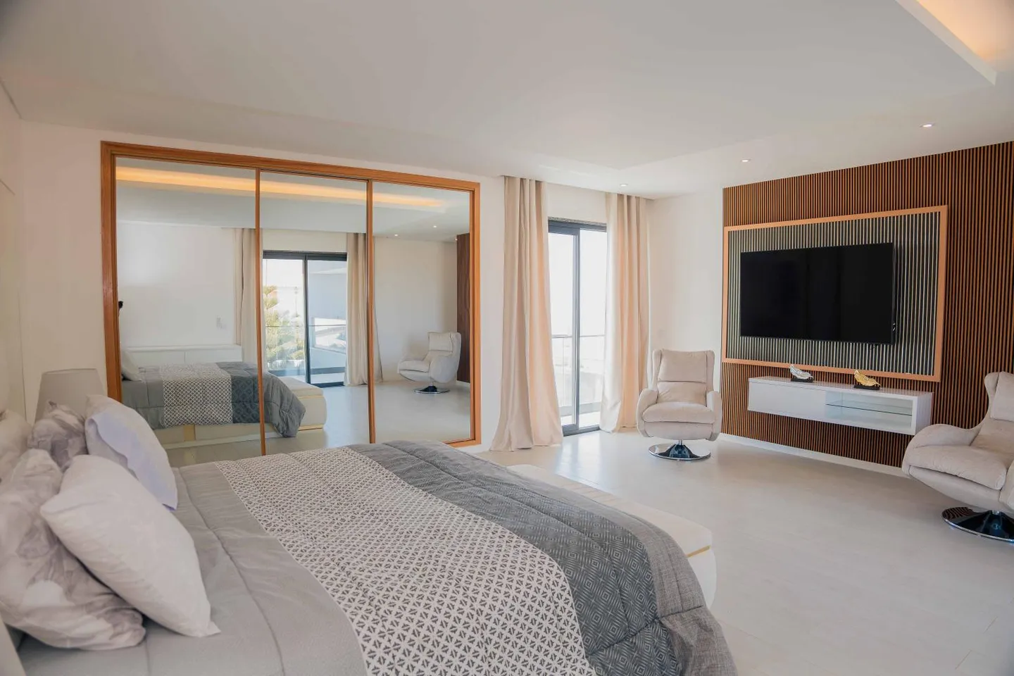 Villa 5 camere - Foto 8 di 15