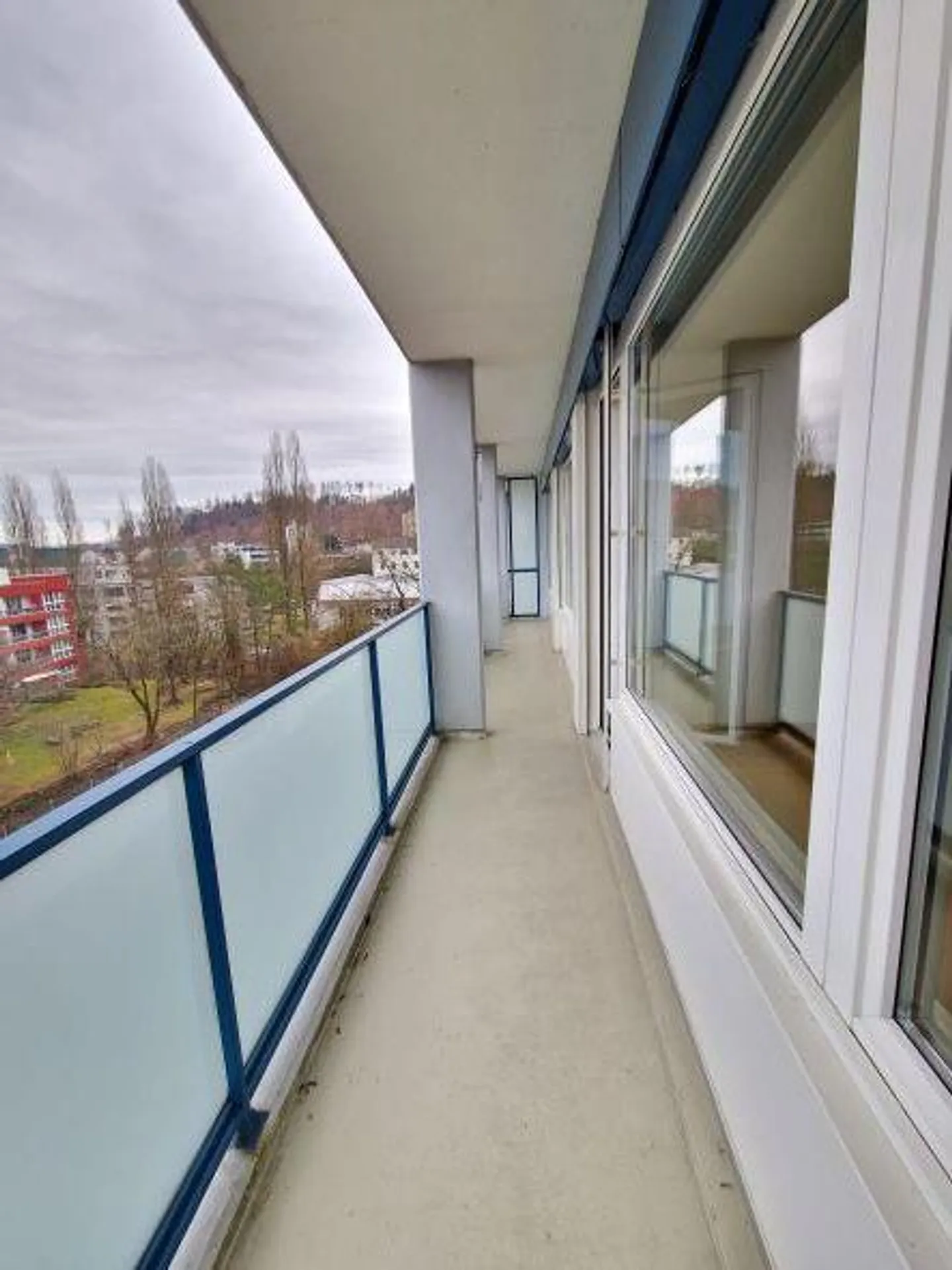 Ampio appartamento familiare con vista sul verde! - Foto 11 di 12
