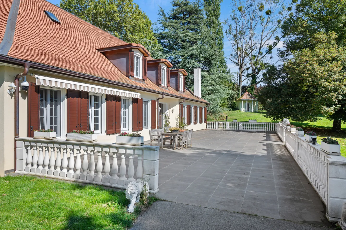 Belle propriété entièrement rénovée  - Photo 3 sur 16