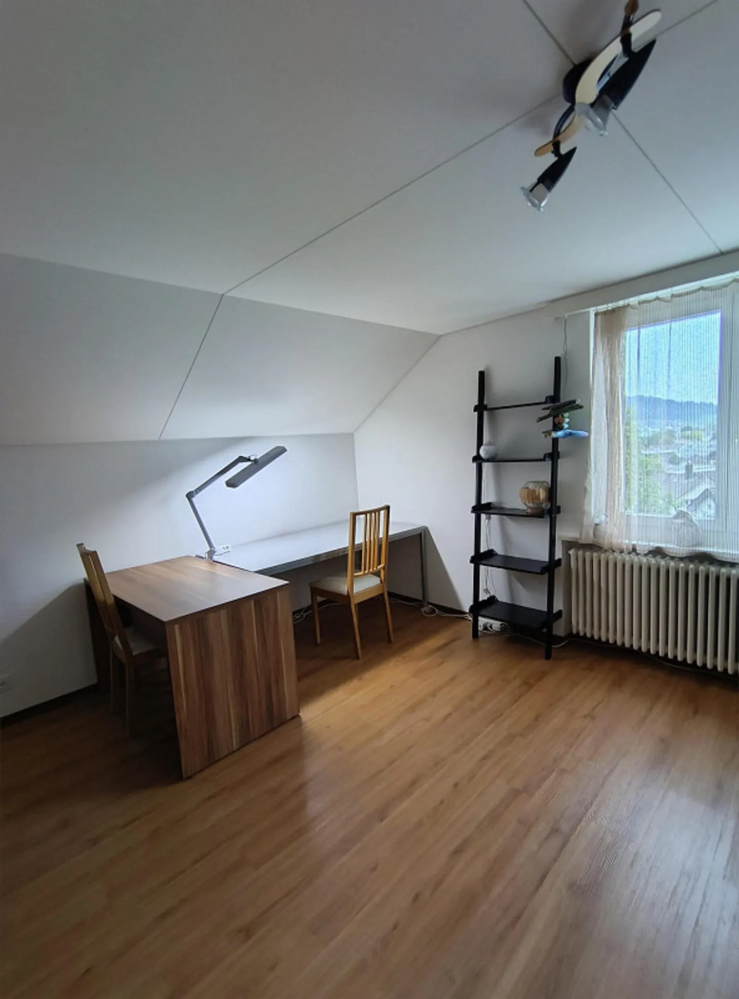 Appartement sous les combles de 2,5 pièces - Photo 5 sur 6