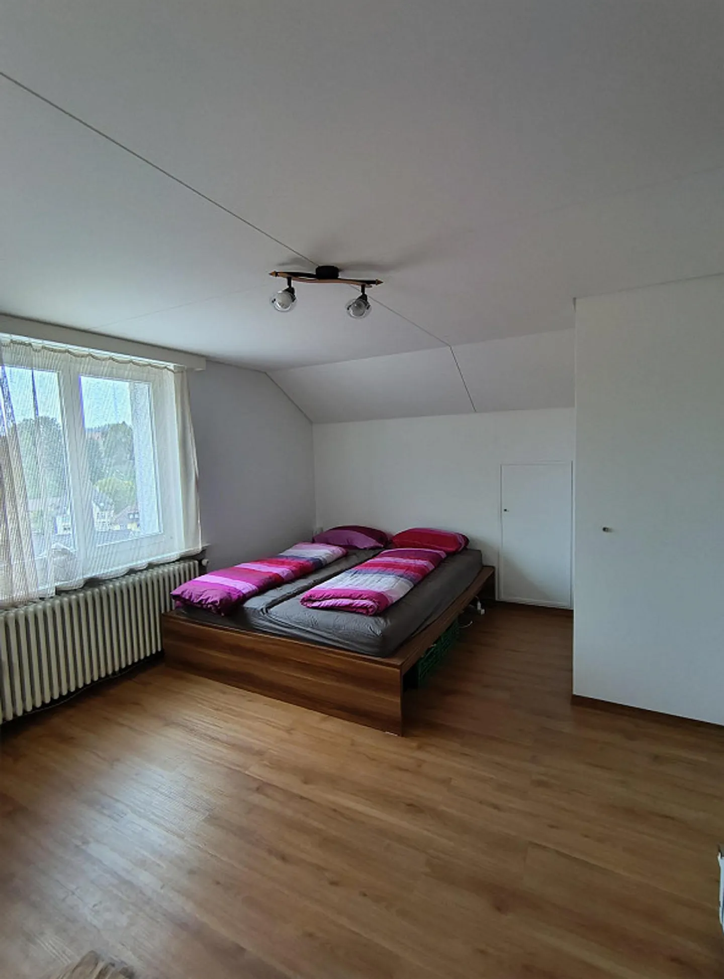 Appartement sous les combles de 2,5 pièces - Photo 4 sur 6