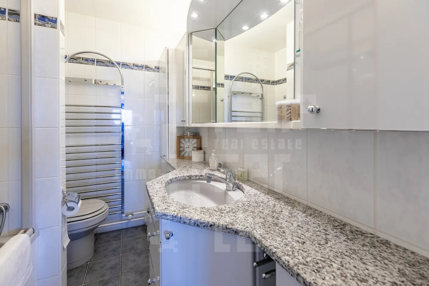 Studio Charmant pour Investisseurs - Photo 7 sur 13
