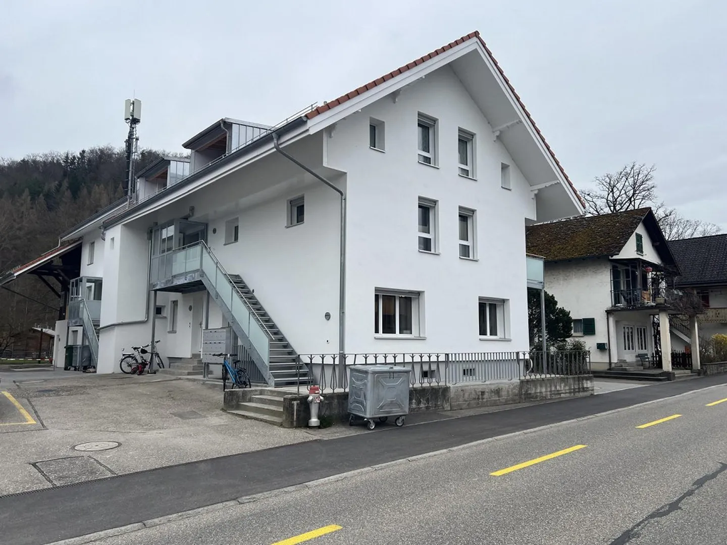 Renovated 2-room apartment for rent on the ground floor - Photo 1 of 9