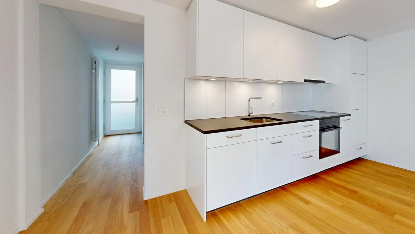 Renovated 2-room apartment for rent on the ground floor - Photo 4 of 9