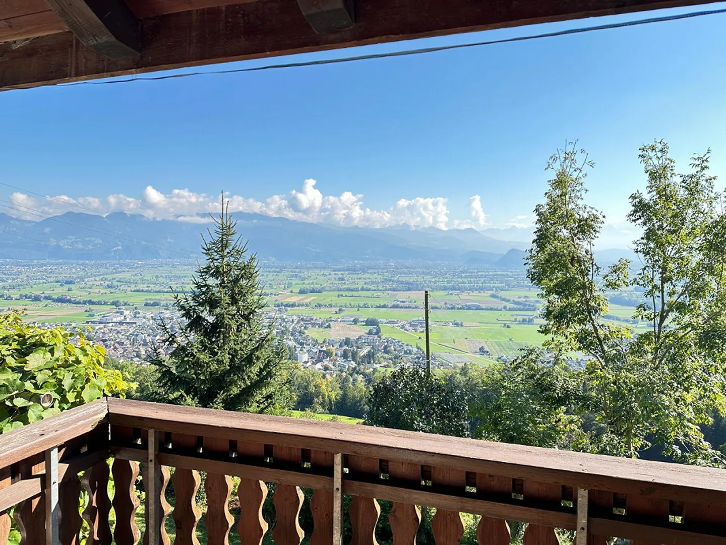 Appartement 3,5 pièces disponible immédiatement ou sur rendez-vous - Photo 2 sur 13