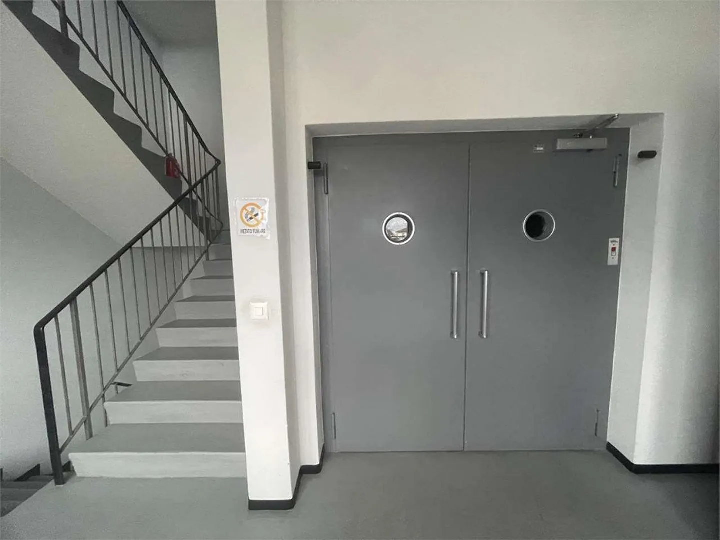 Ampio ufficio a Lamone - Foto 7 di 9