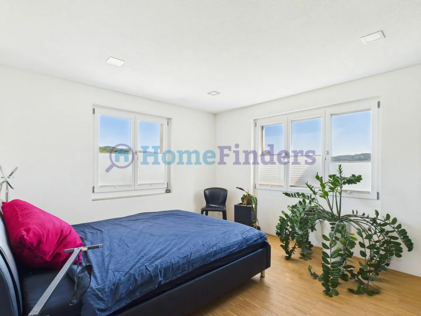 RENOVATED WITH SUNNY GARDEN AND ALPINE VIEW! - Photo 7 of 12