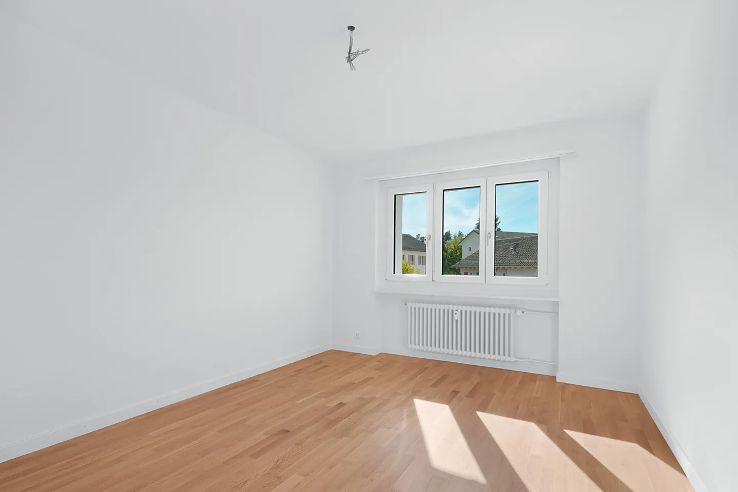 Do you like to live modern, close to nature but still central? - Photo 6 of 8