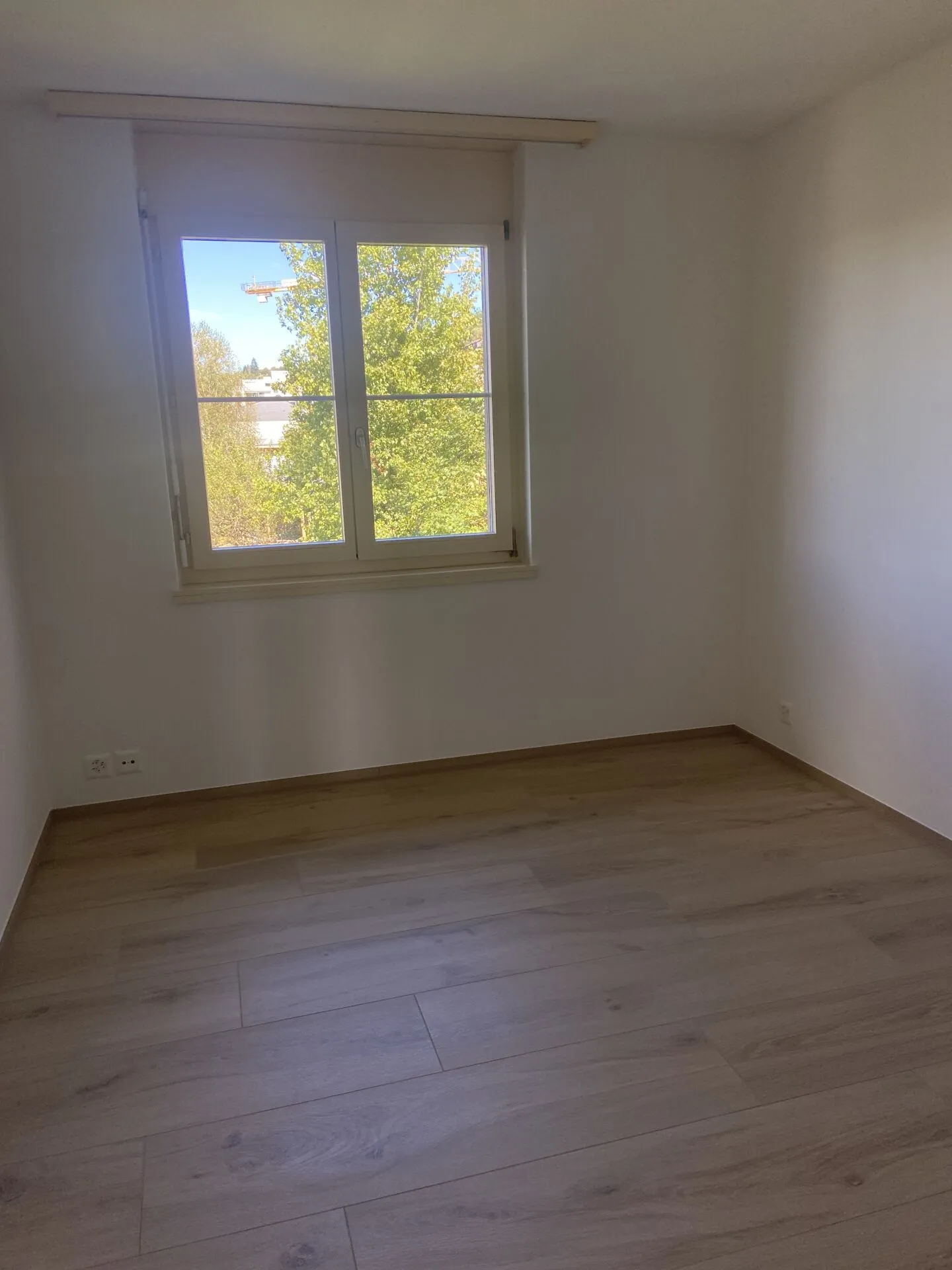 Neu renovierte 2.5-Zimmerwohnung mit Weitsicht! - Foto 4 von 7