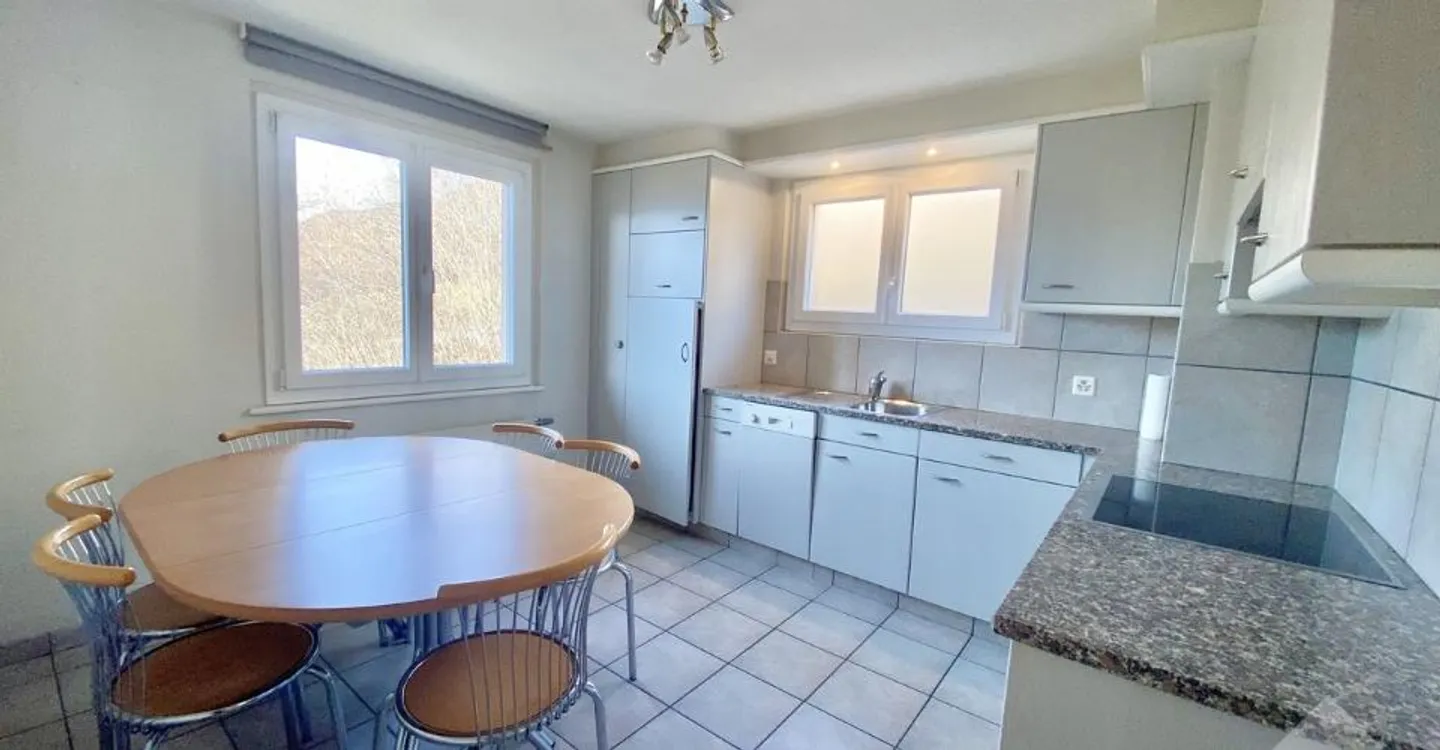 Maison Charmante avec Terrain Constructible - Photo 4 sur 12