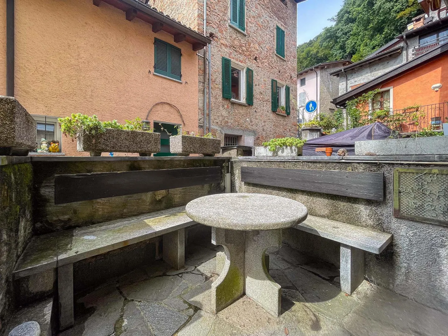 Furnished cottage near the lake in Barbengo - Photo 4 of 7