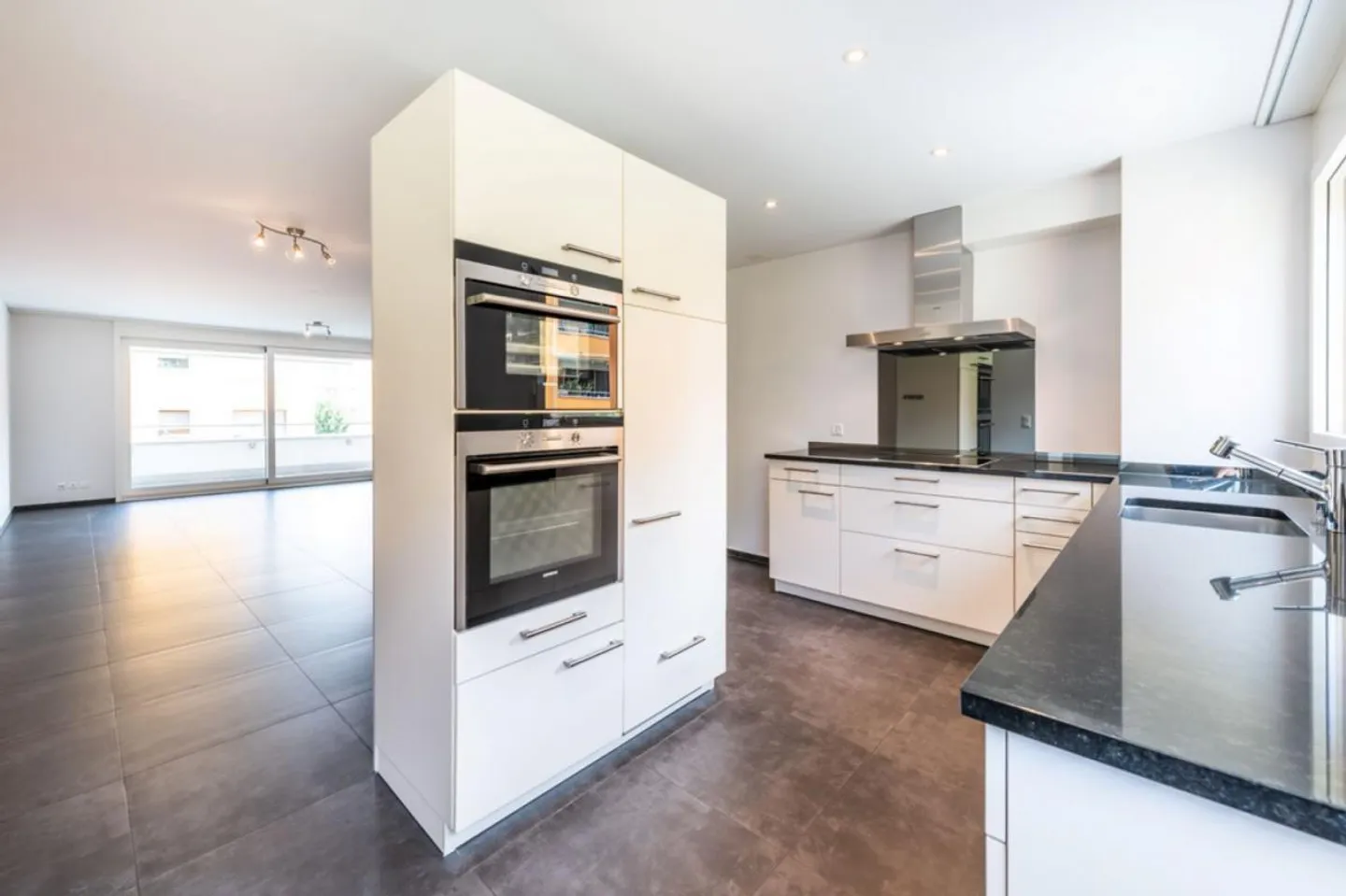 Geräumige Wohnung in Haselwart - Foto 4 von 12