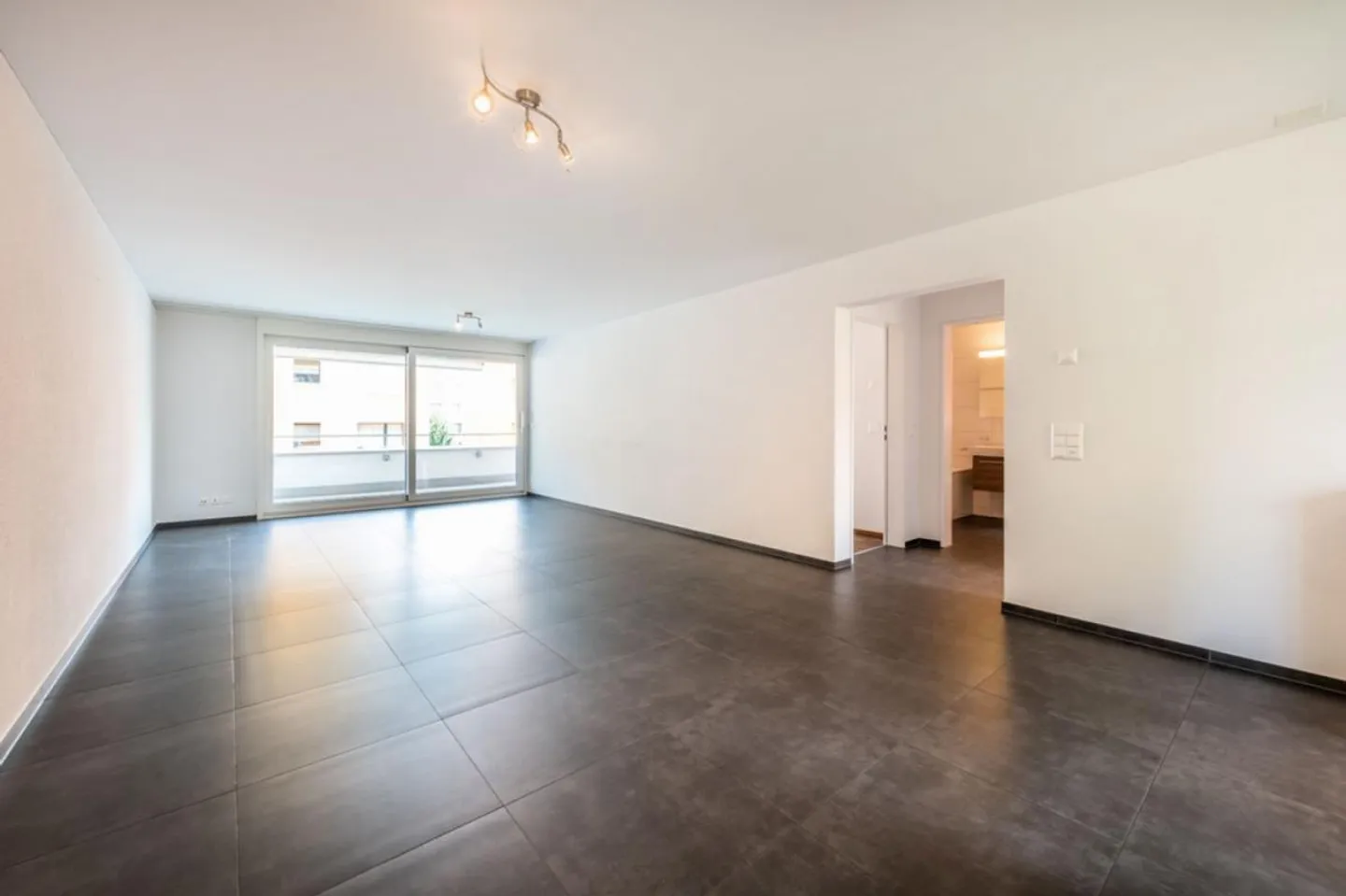 Geräumige Wohnung in Haselwart - Foto 5 von 12