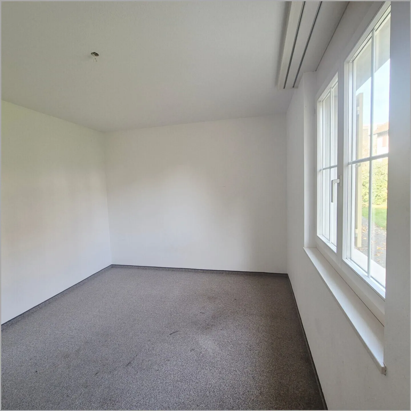 «Preiswerte Gartenwohnung zur Verwirklichung Ihrer Wohnträume!» - Foto 3 von 5