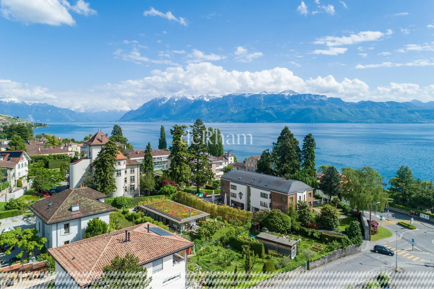 LUTRY: Splendid 4.5 with terrace and lake view! - Photo 9 of 13