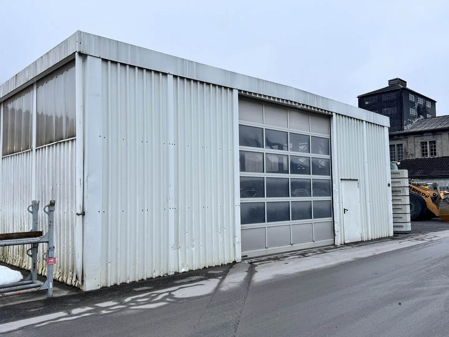 Entrepôt - Accessible - Photo 2 sur 4