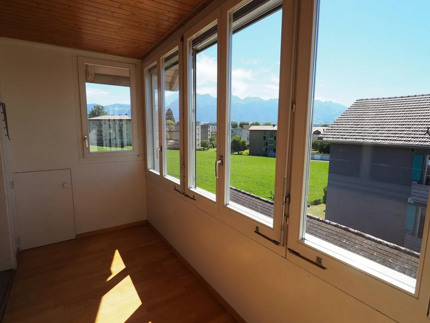 Appartamento mansardato di 6 stanze con fascino e terrazza - ideale per le condivisioni - Foto 4 di 6