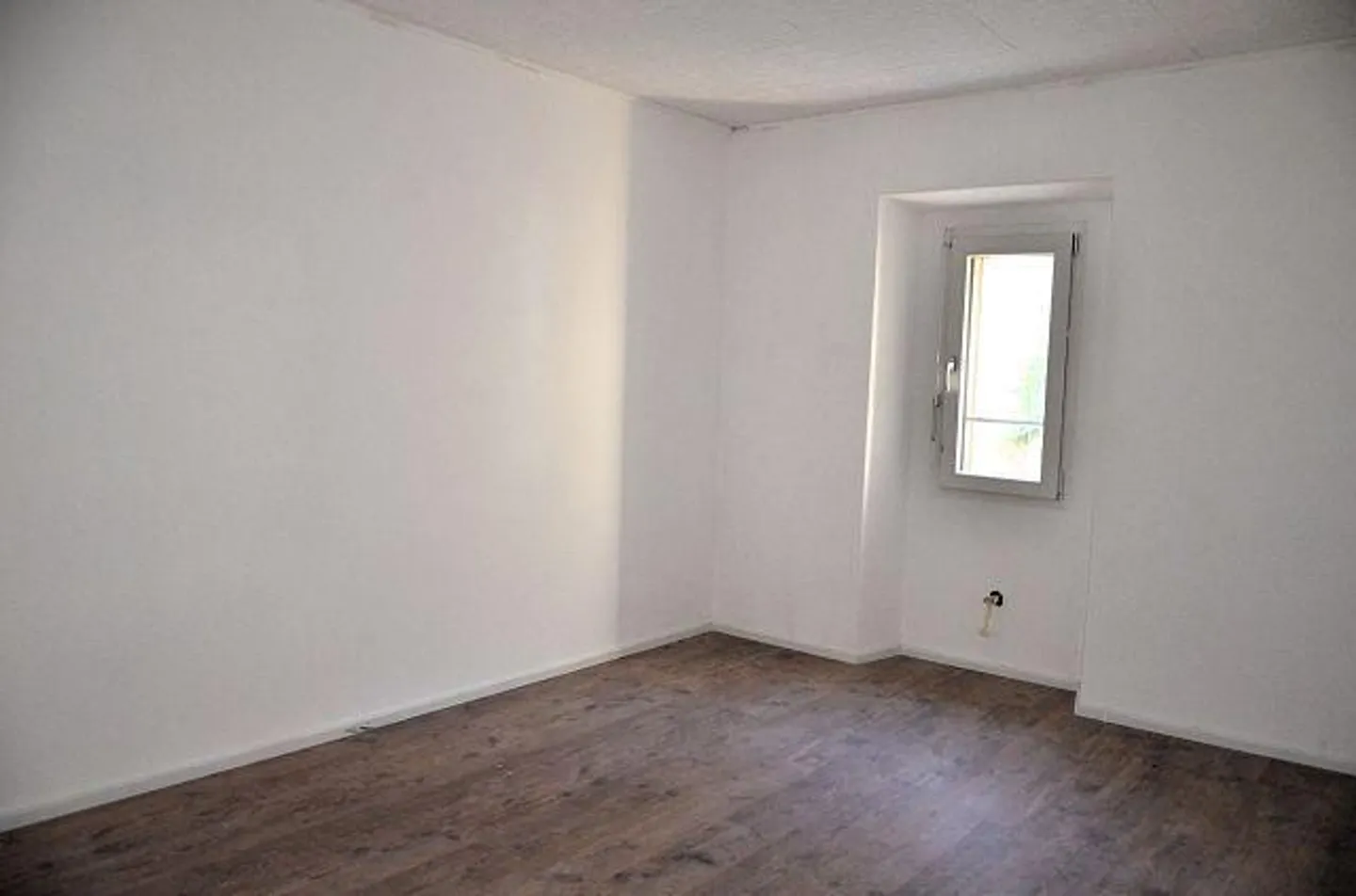 Casa plurifamiliare di 3 app. con garage posizione centrale, soleggiante - Foto 5 di 29