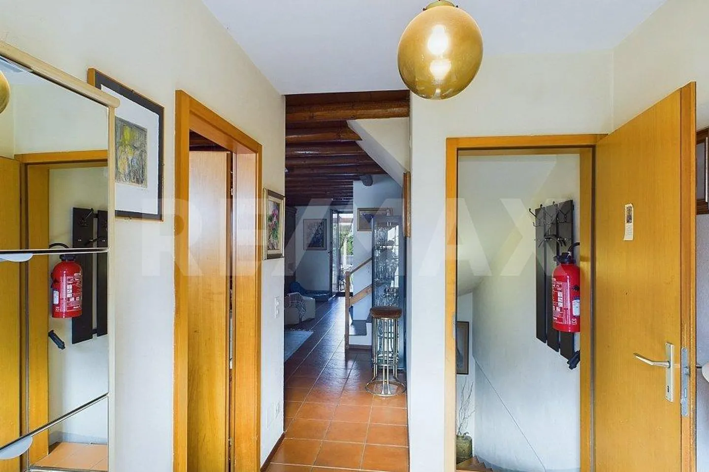 4 ½ - Room House with Panoramic View and Versatile Spaces - Photo 5 of 13