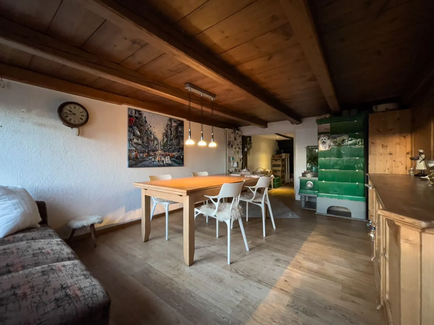 Incantevole casa a schiera angolare con vista fantastica e giardino soleggiato - Foto 2 di 12