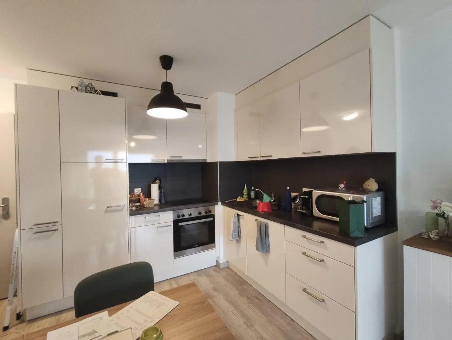 Charmant Appartement avec Balcon - Photo 2 sur 5