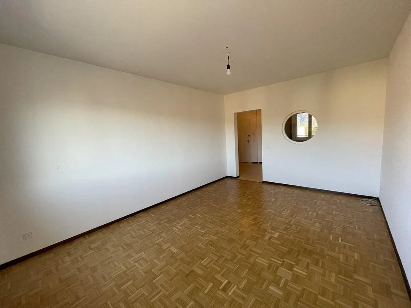 Zu vermieten: 2,5-Zimmer-Wohnung in Savosa! - Foto 4 von 7