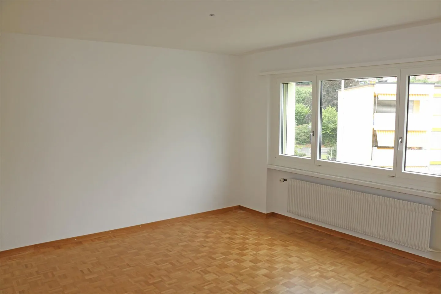 Apartment for rent - Photo 5 of 8