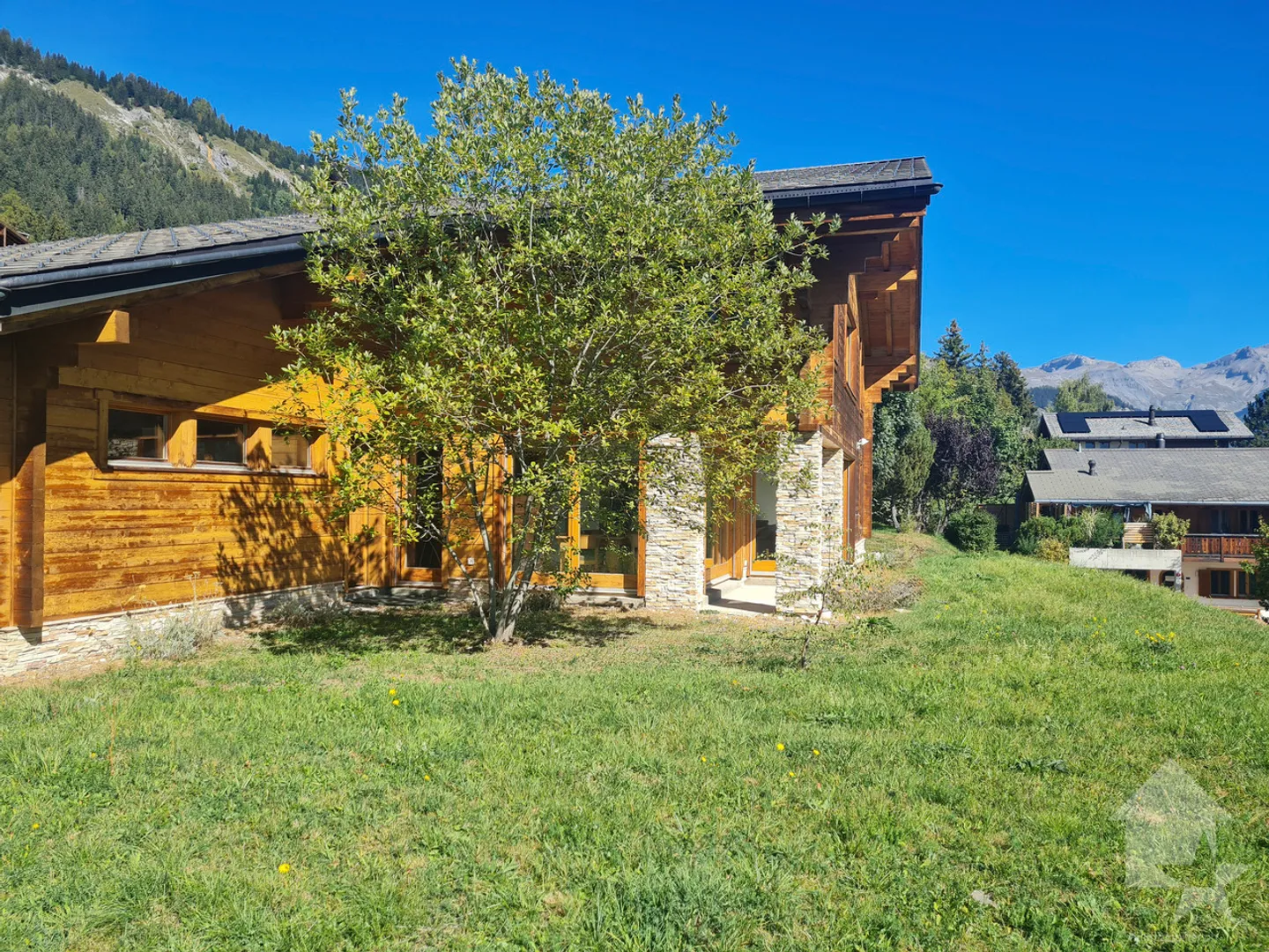 Chalet con 6,5 camere, idealmente situato in un quartiere molto ricercato - Foto 26 di 28