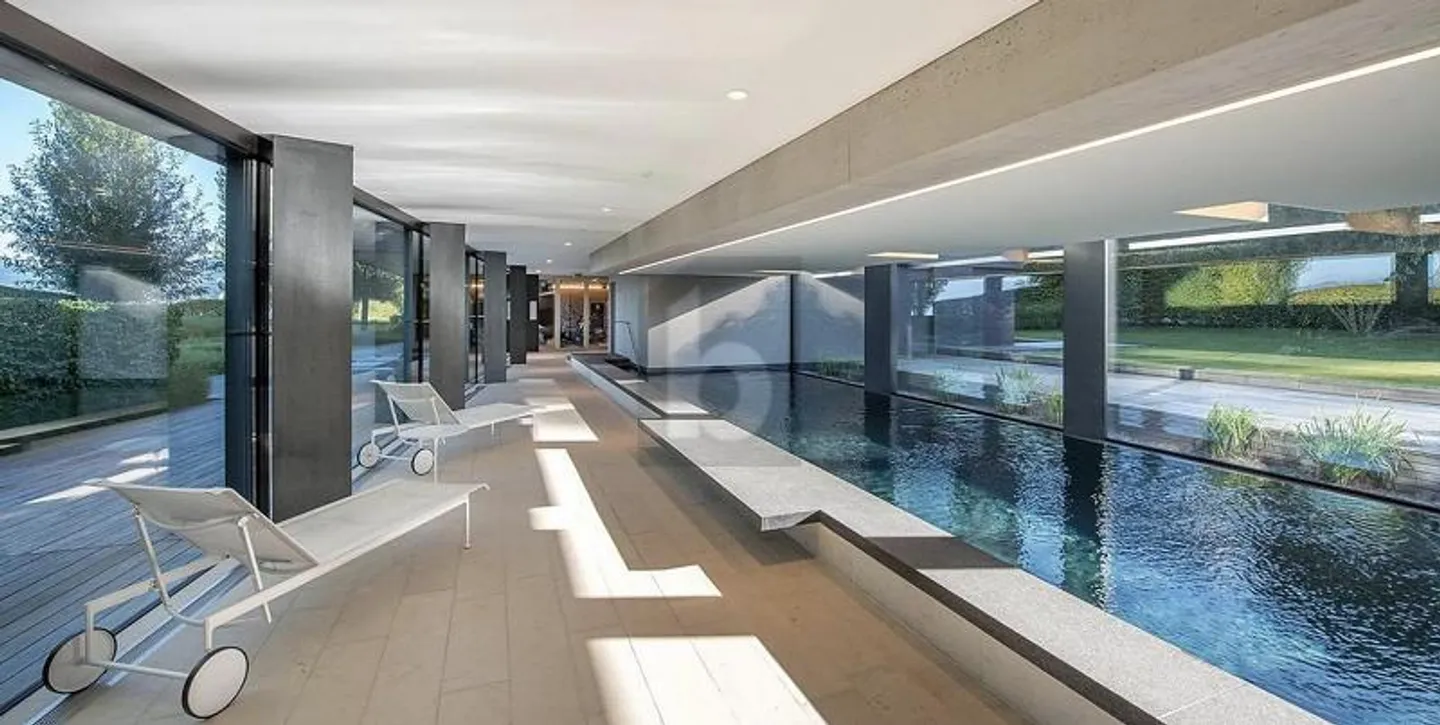 LUXURY, PEACE & LAKE VIEW PURE - Photo 3 of 5