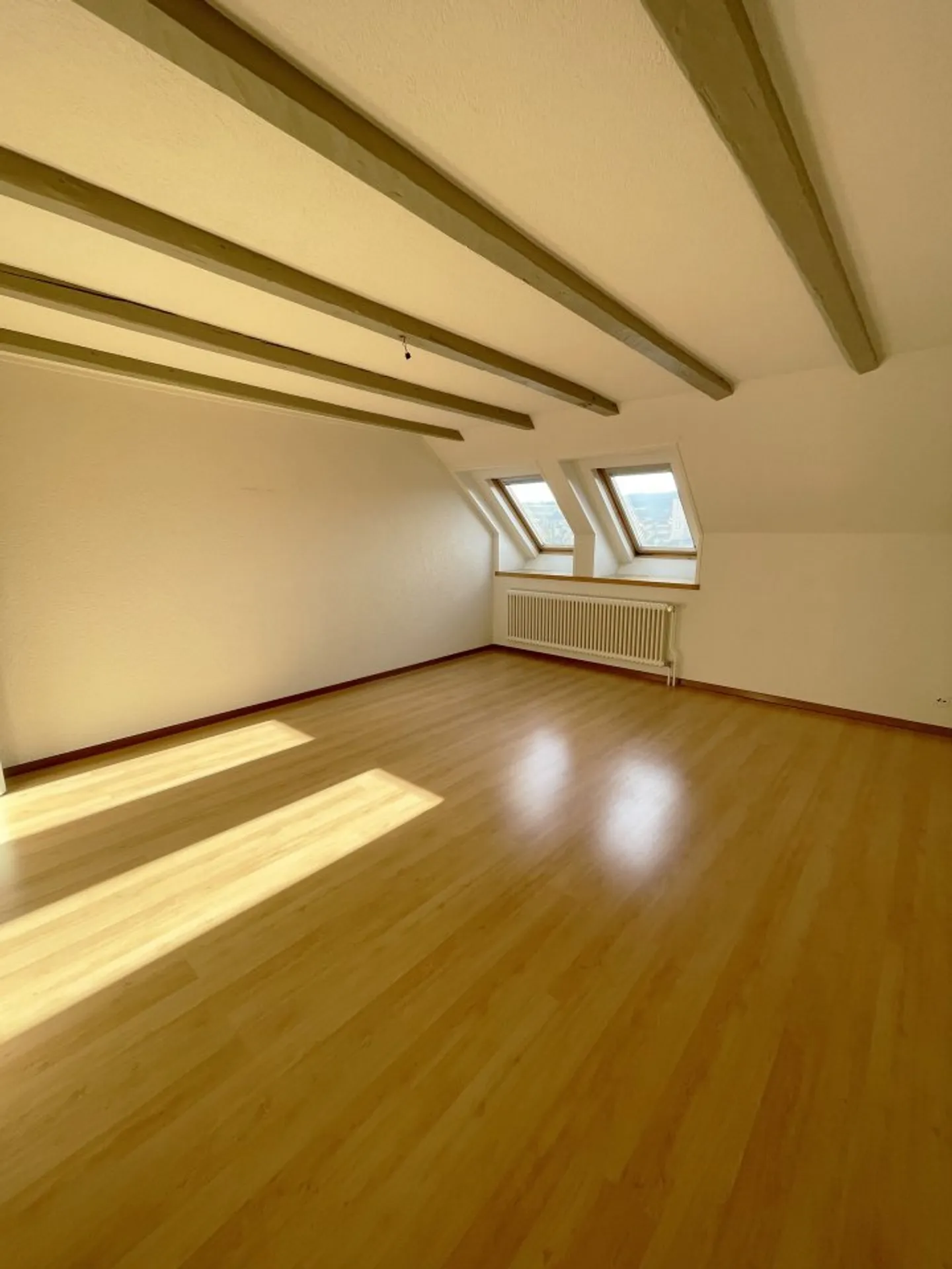 01182 - Appartamento spazioso - Temple-Allemand 97 - La Chaux-de-Fonds - Foto 3 di 5