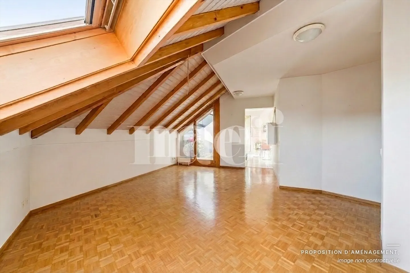 Helles Apartment im 6. Stock mit einer schönen Terrasse - Foto 5 von 9