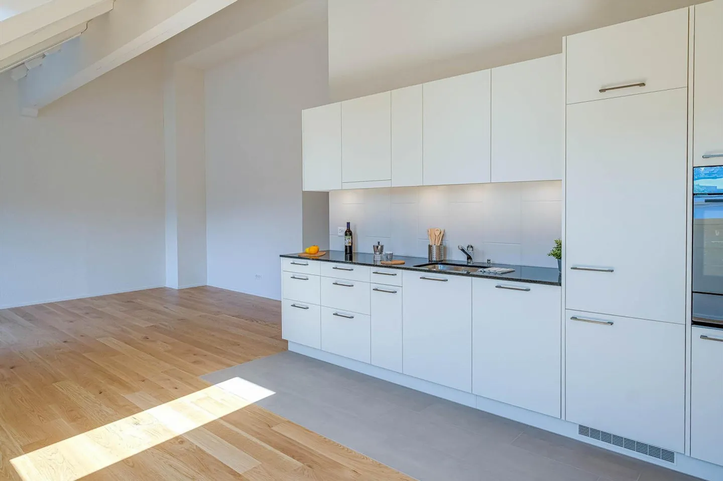 grosszügige Dachwohnung - Foto 5 von 12