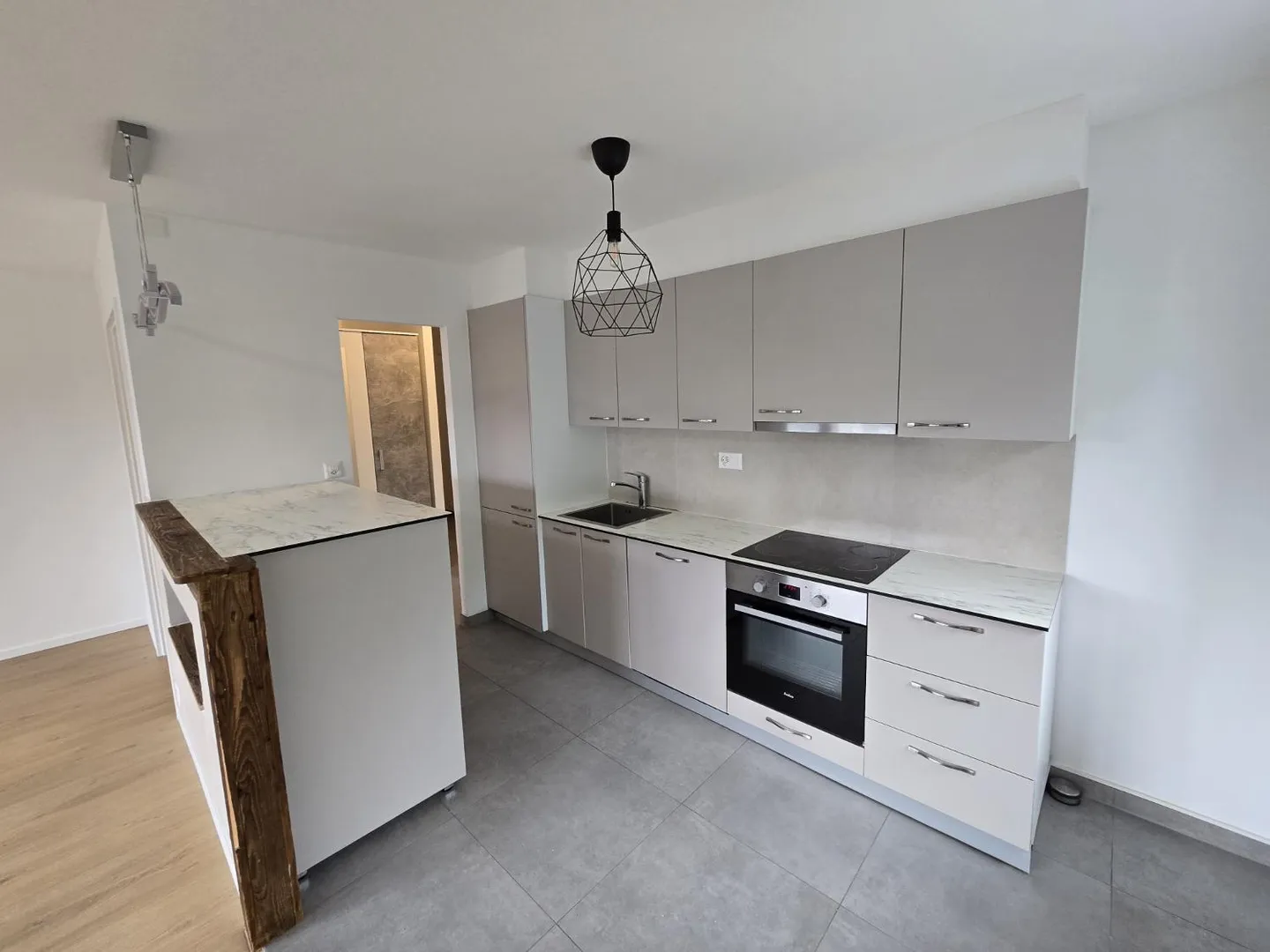 Charmant appartement 3 pièces - Photo 7 sur 11