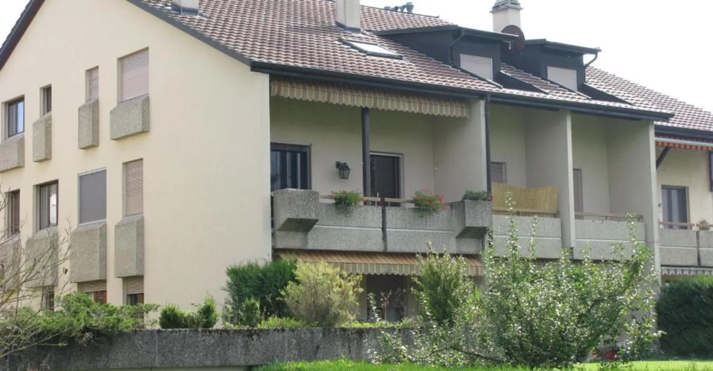 APPARTAMENTO DUPLEX - 5 STANZE - TERRE SAINTE - Foto 1 di 12
