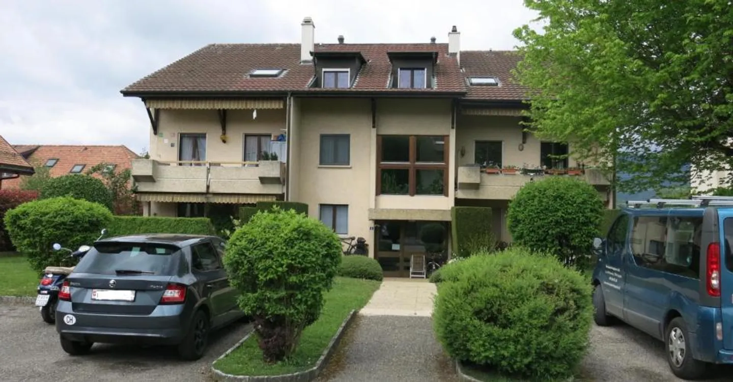 APPARTAMENTO DUPLEX - 5 STANZE - TERRE SAINTE - Foto 2 di 12