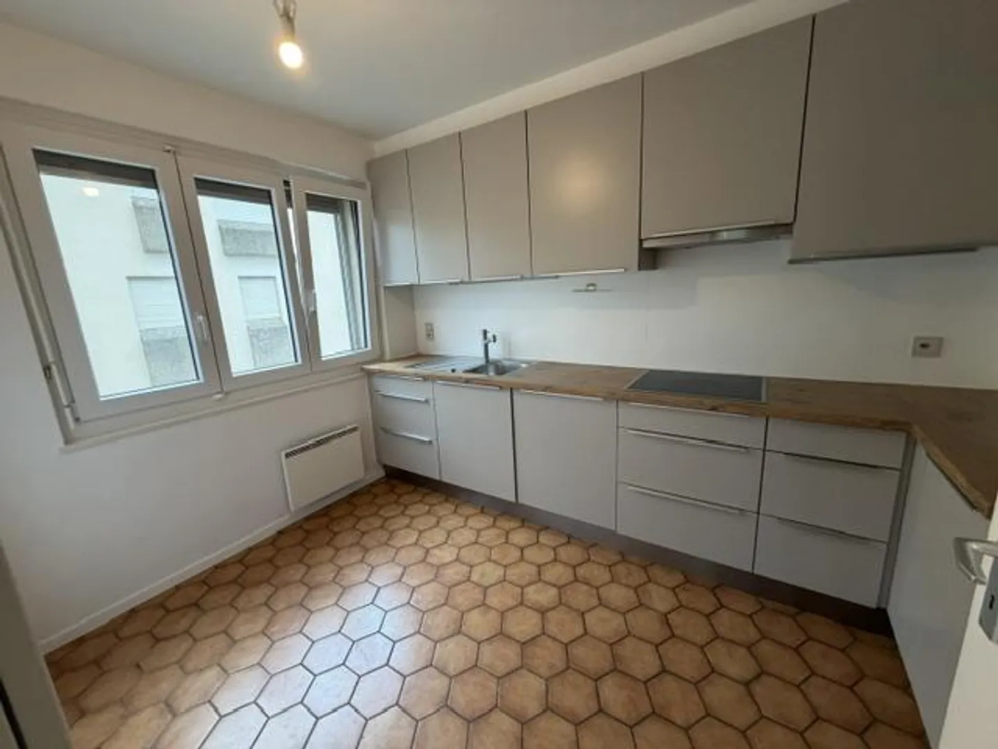 APPARTAMENTO DUPLEX - 5 STANZE - TERRE SAINTE - Foto 10 di 12