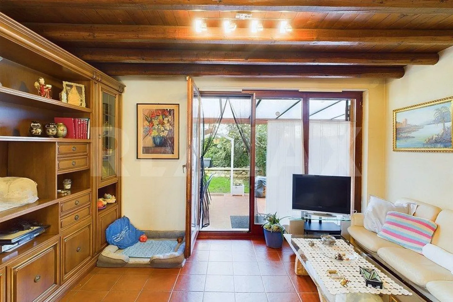 4 ½ - Room House with Panoramic View and Versatile Spaces - Photo 8 of 13