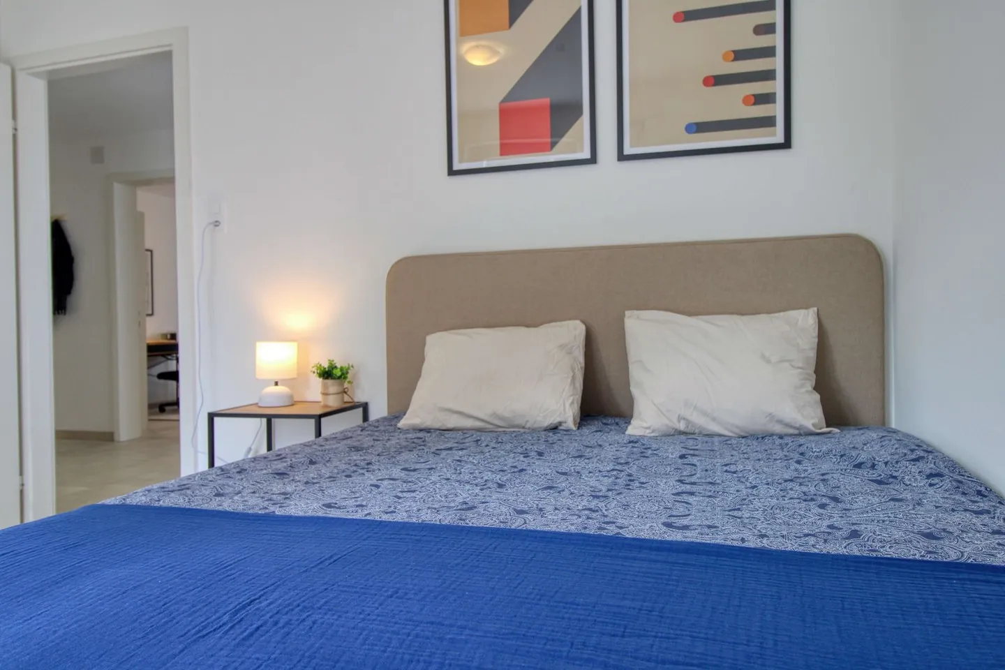 Spacious Coliving Apartment with Large Terrace in Wallisellen - Photo 7 of 25