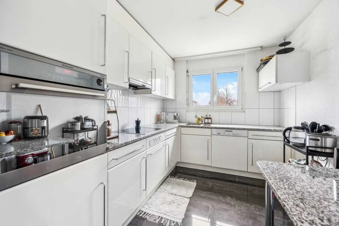 Appartement 4.5 pièces ensoleillé à vendre à Subingen - Photo 6 sur 13