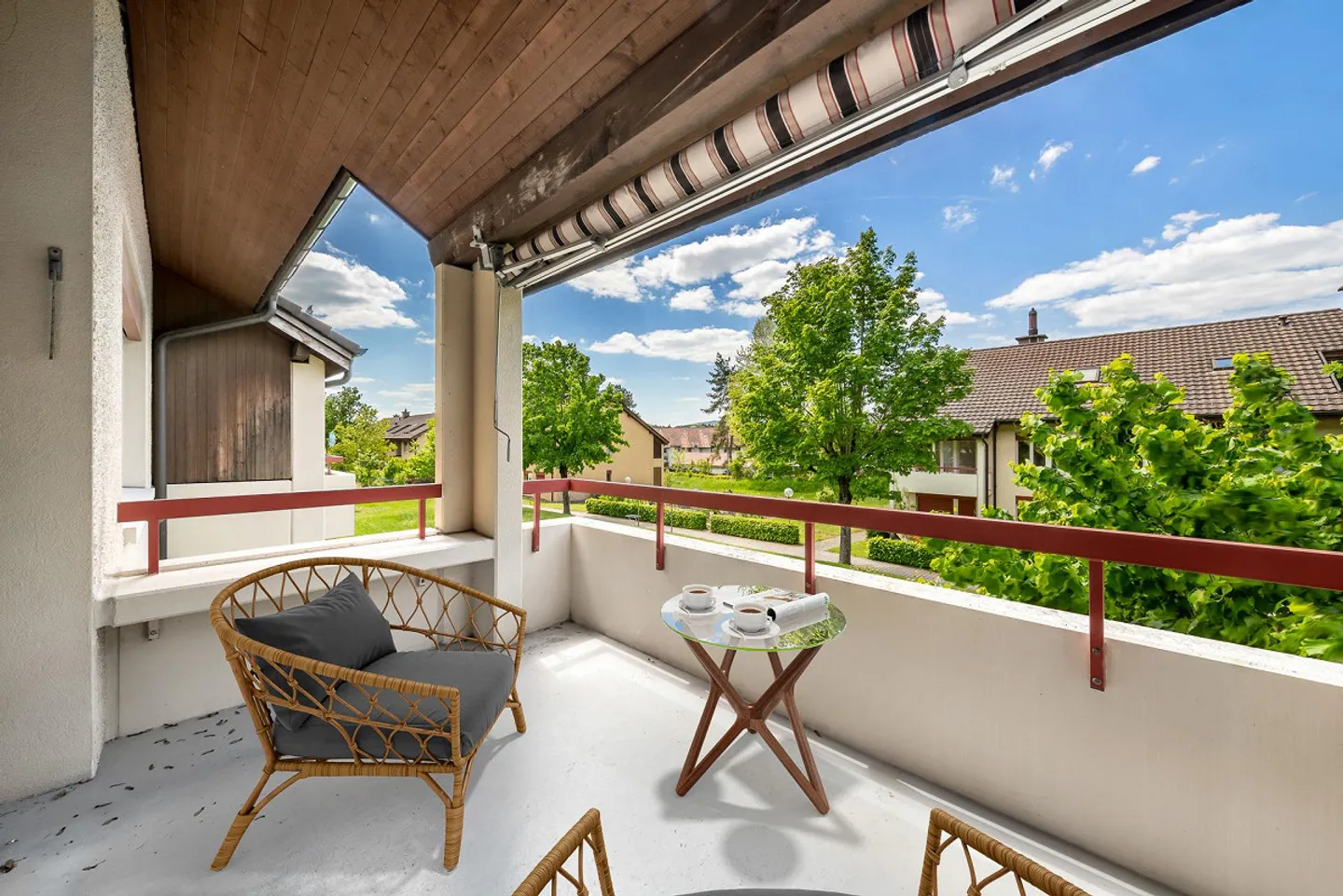 Geräumige Wohnung mit Cheminée - Foto 4 von 4