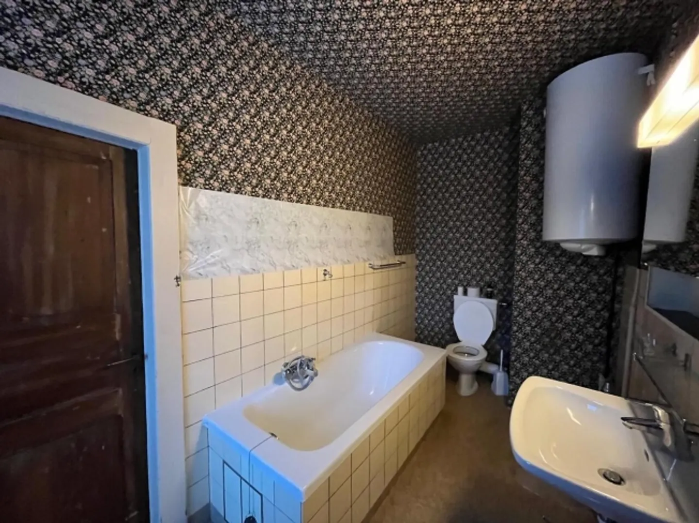 „Appartamento di 4,5 stanze con fascino vintage in centro città.“ - Foto 6 di 14