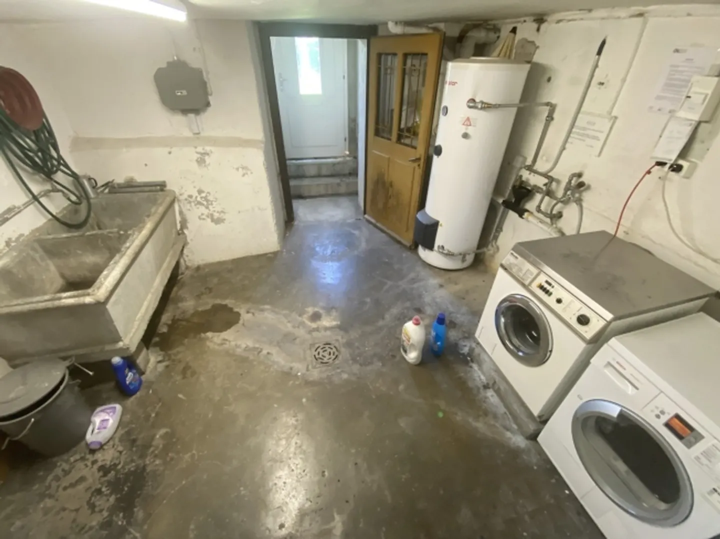 „Appartamento di 4,5 stanze con fascino vintage in centro città.“ - Foto 9 di 14